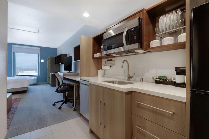 home2 suites by hilton las vegas southwest i 215 curve