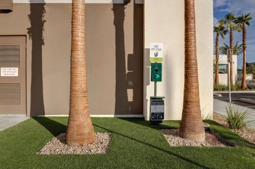 home2 suites by hilton las vegas southwest i 215 curve