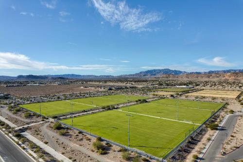 home2 suites by hilton las vegas southwest i 215 curve