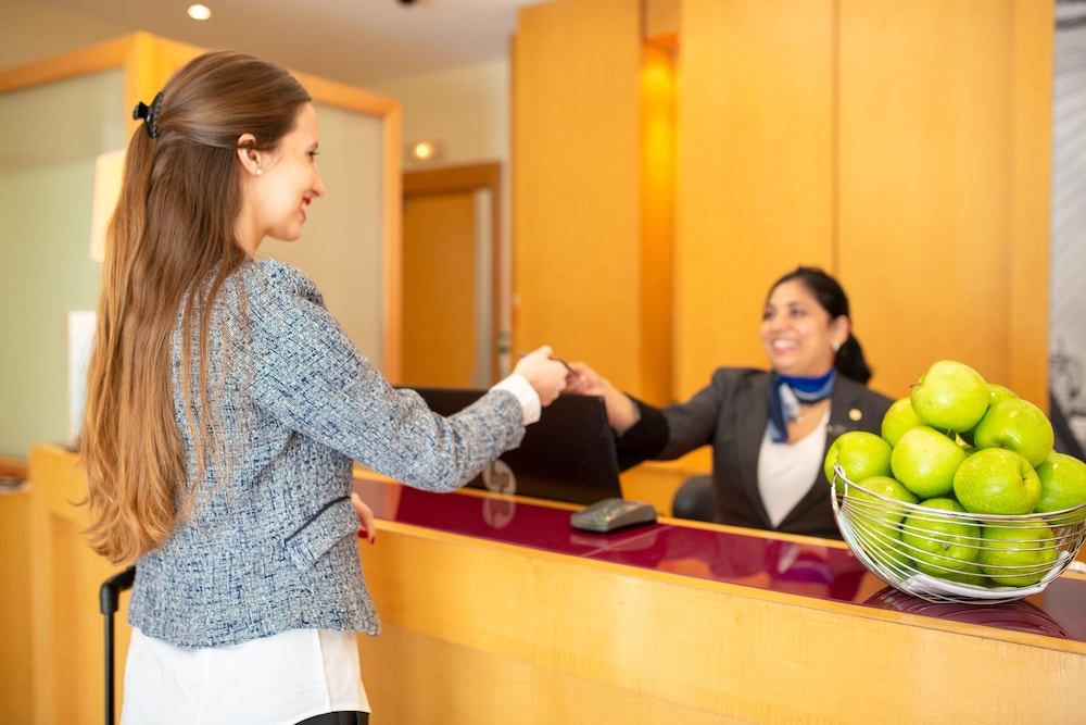 fraser suites harmonie paris la defense