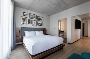 hyatt centric ville marie montreal