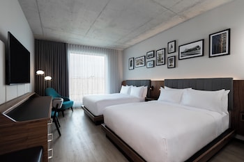 hyatt centric ville marie montreal