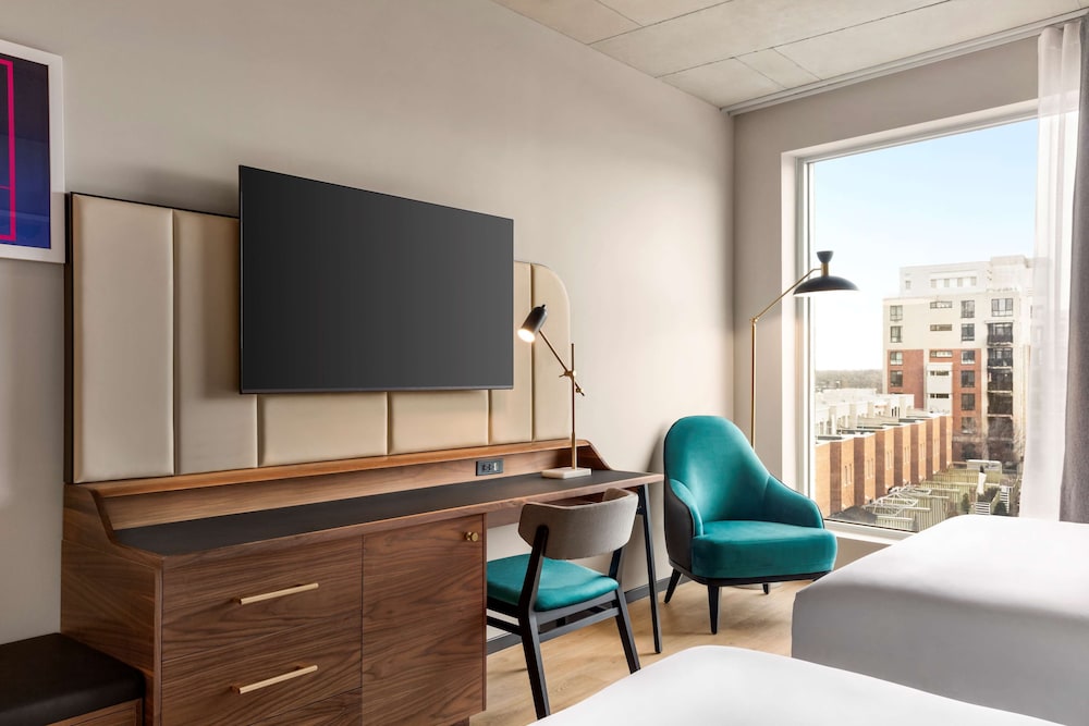 hyatt centric ville marie montreal