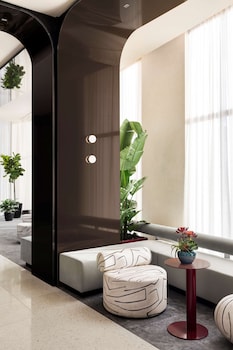 hyatt centric ville marie montreal