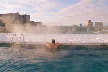 hyatt centric ville marie montreal