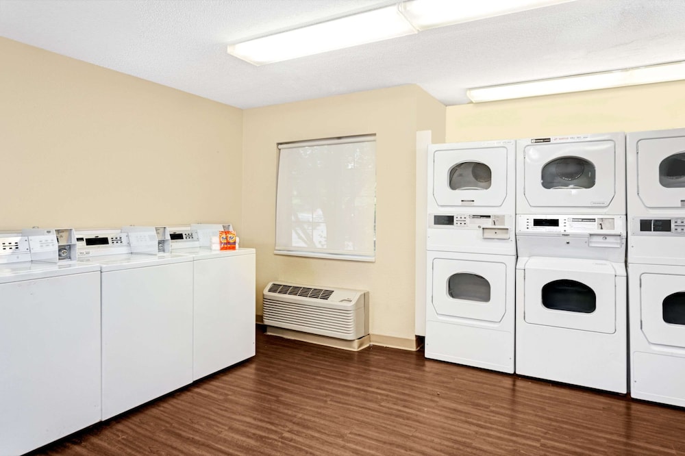 mainstay suites chicago hoffman estates