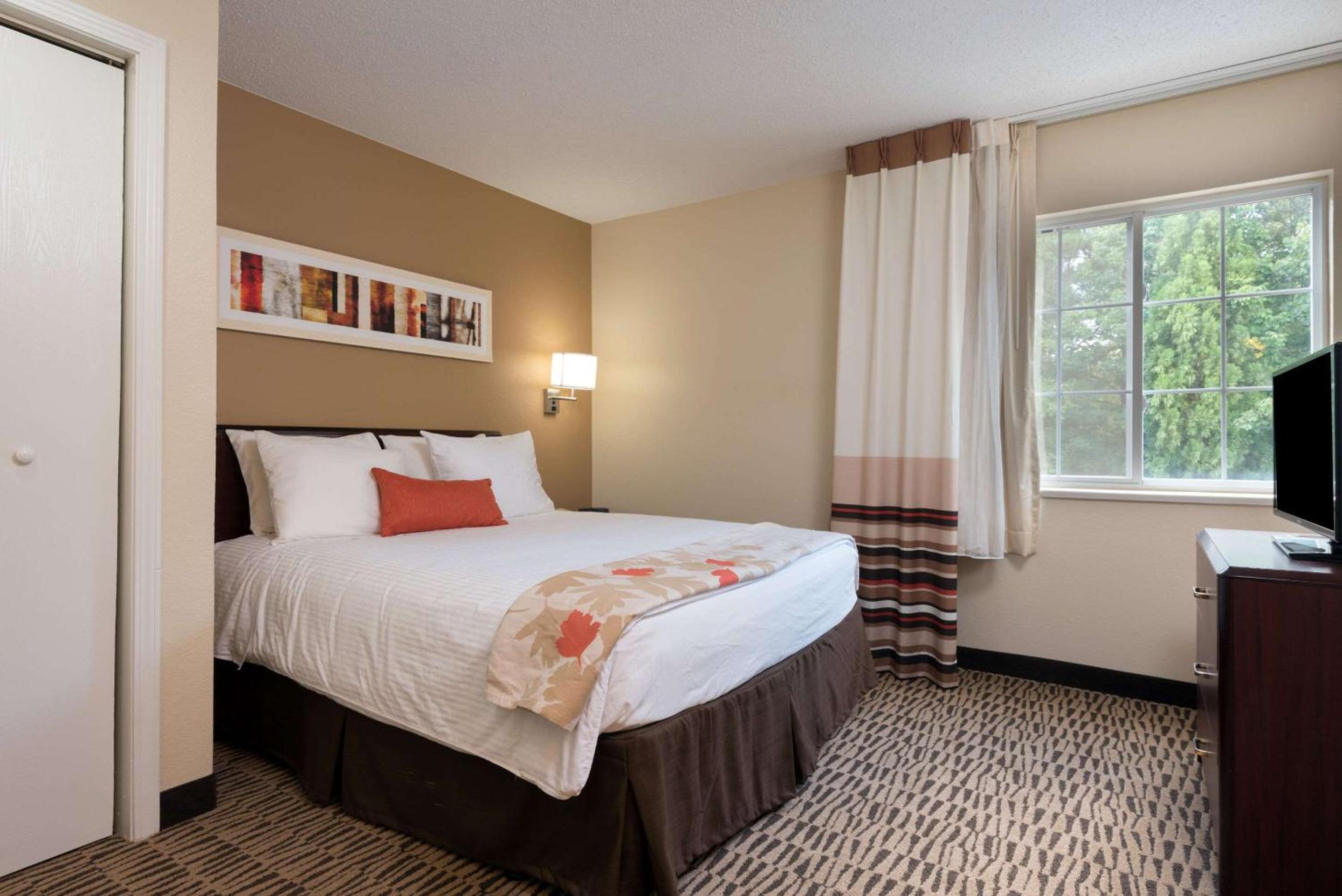 mainstay suites chicago hoffman estates