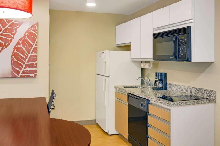 mainstay suites chicago hoffman estates