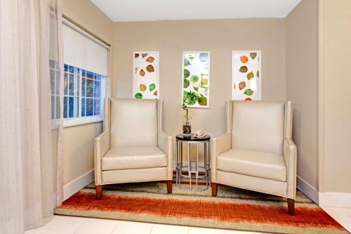 mainstay suites chicago hoffman estates