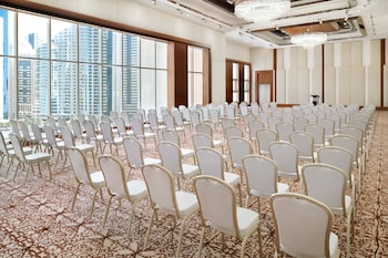 delta hotels city center doha