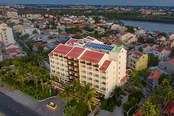 wyndham garden hoi an