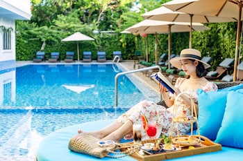 wyndham garden hoi an