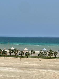 continent hotel al uqayr