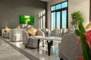 continent hotel al uqayr
