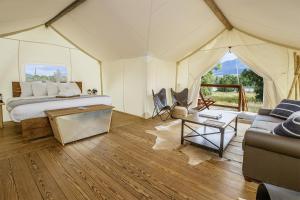 under canvas north yellowstone paradise valley