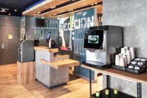 bandb hostal zaragoza plaza mozart