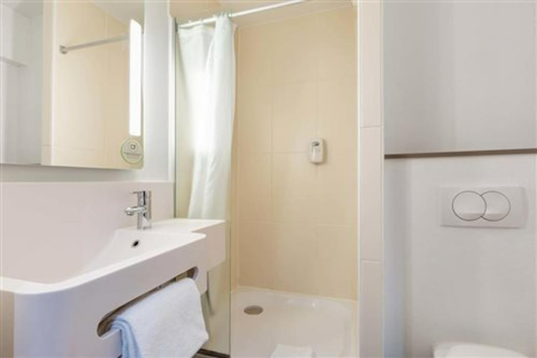 bandb hotel lille centre grand palais