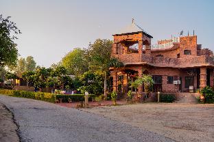 the desert haveli resort and camp