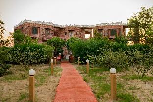 the desert haveli resort and camp