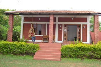 safari land resort
