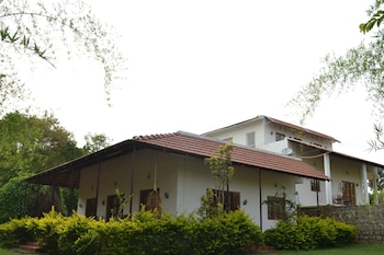 safari land resort