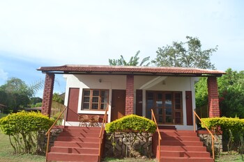 safari land resort