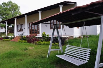 safari land resort