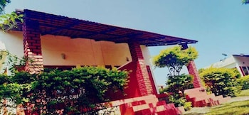 safari land resort