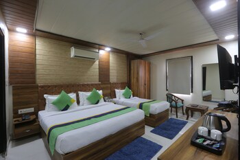 hotel hi life dx