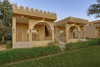 hariyali dhani camps and resorts