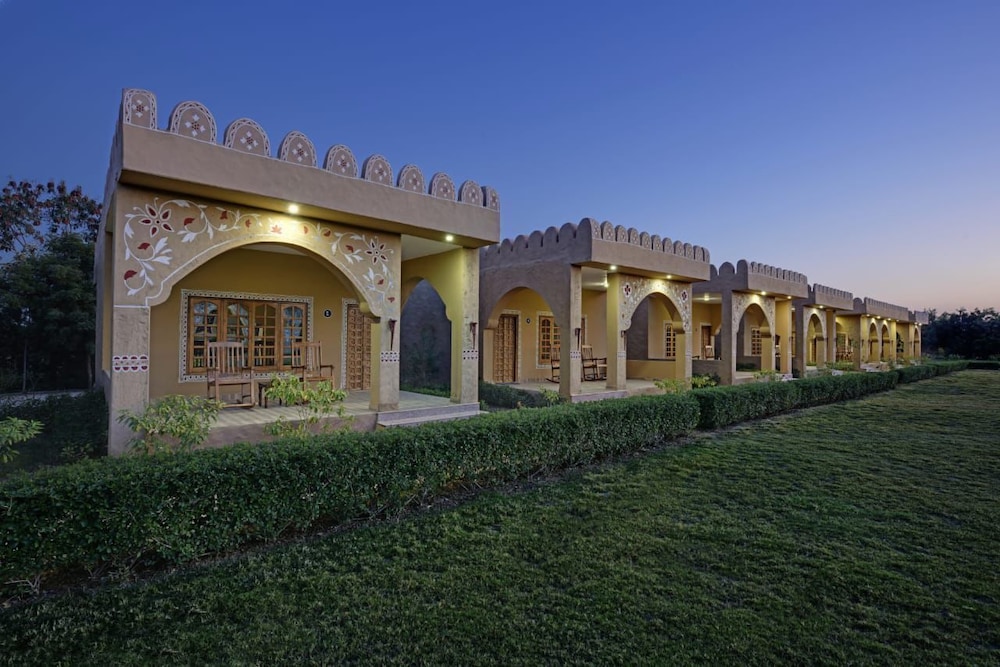 hariyali dhani camps and resorts