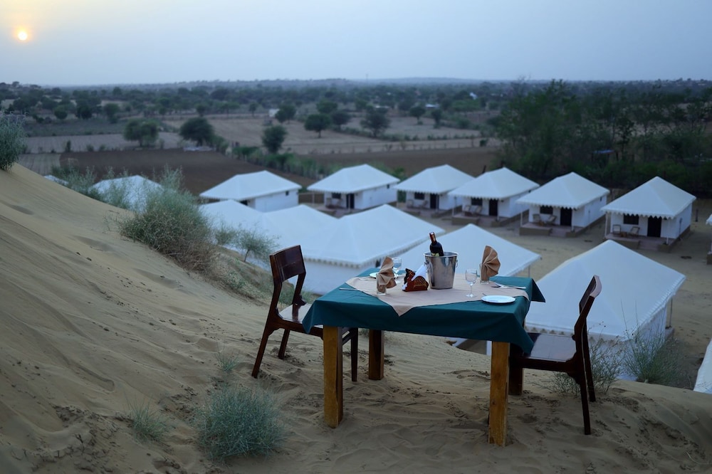 hariyali dhani camps and resorts