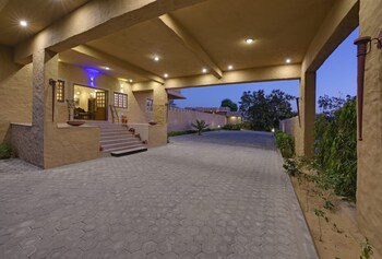 hariyali dhani camps and resorts
