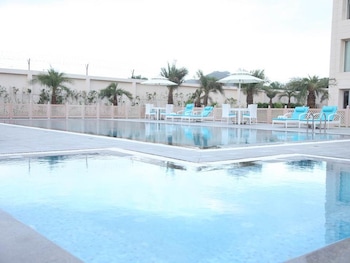 the lal vilas hotel and resort