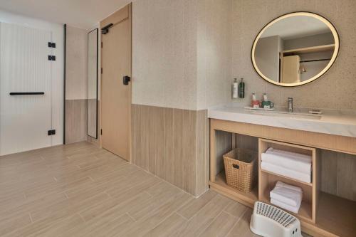 hilton garden inn zhuhai jinan university