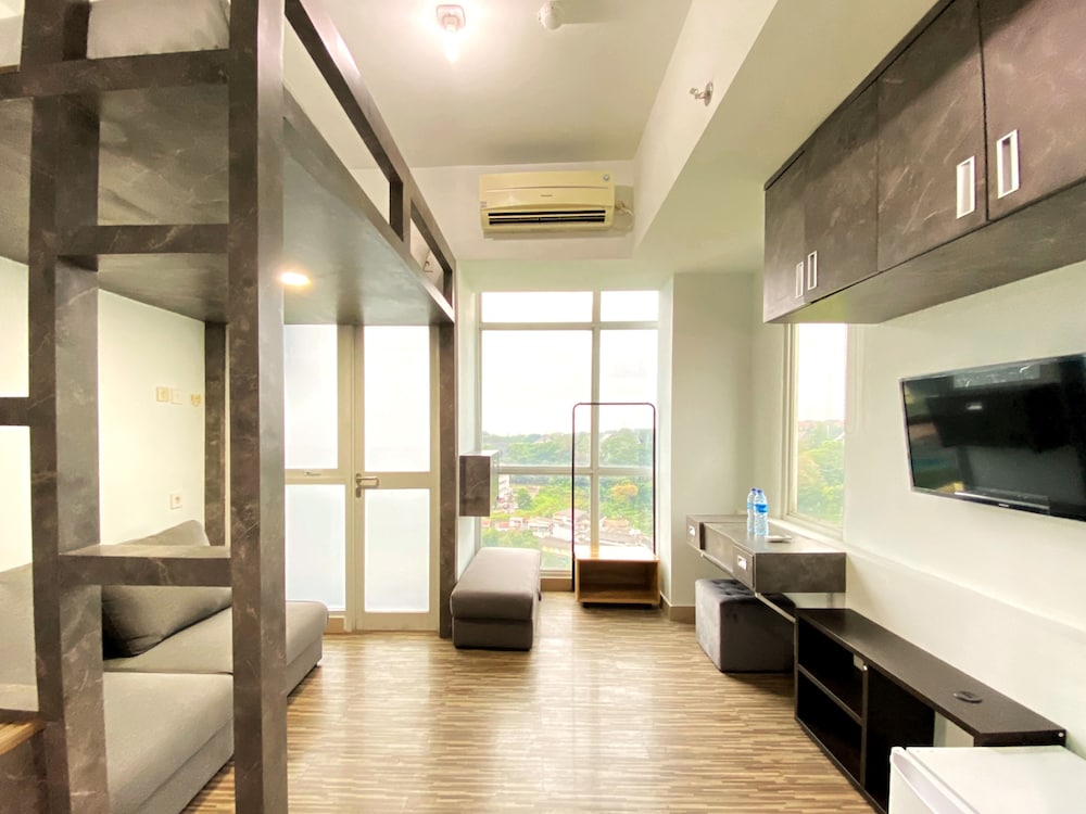 cozy studio room at 12th floor taman melati jatinangor apartment
