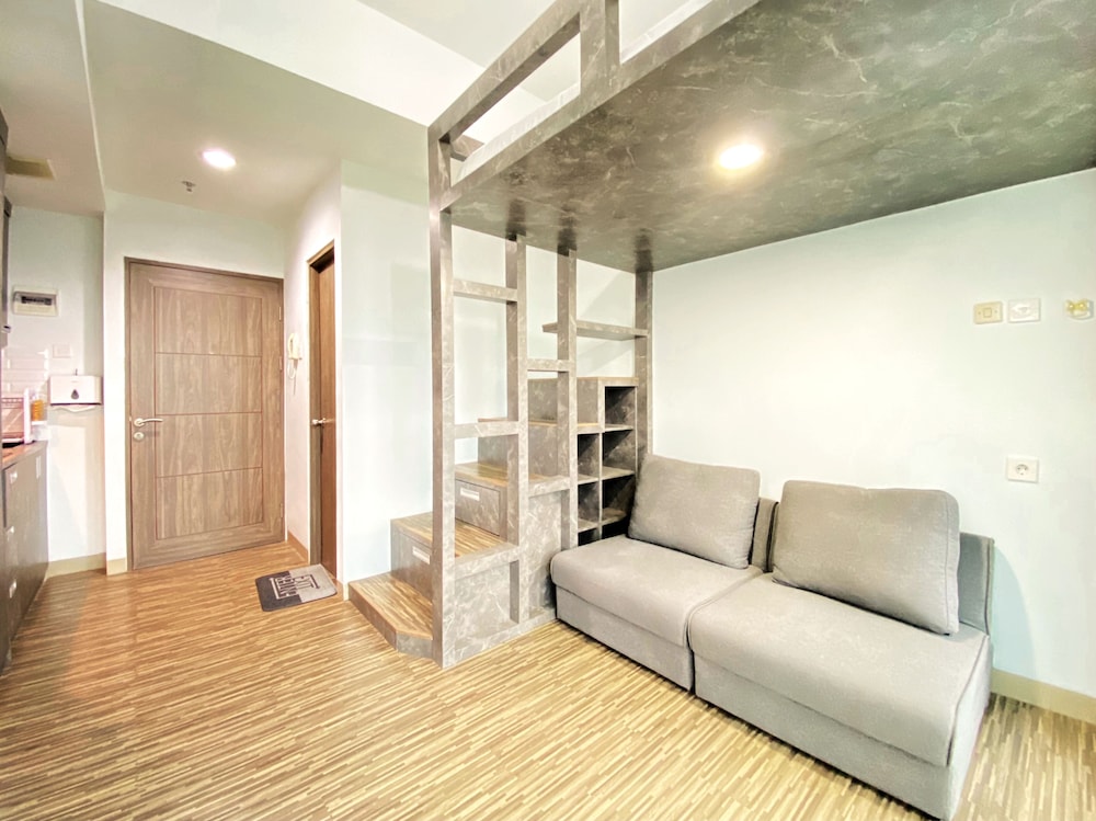cozy studio room at 12th floor taman melati jatinangor apartment