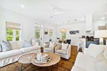 magnolia cottages by the sea by phg