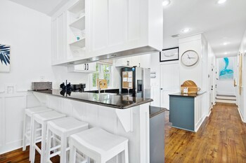 magnolia cottages by the sea by phg