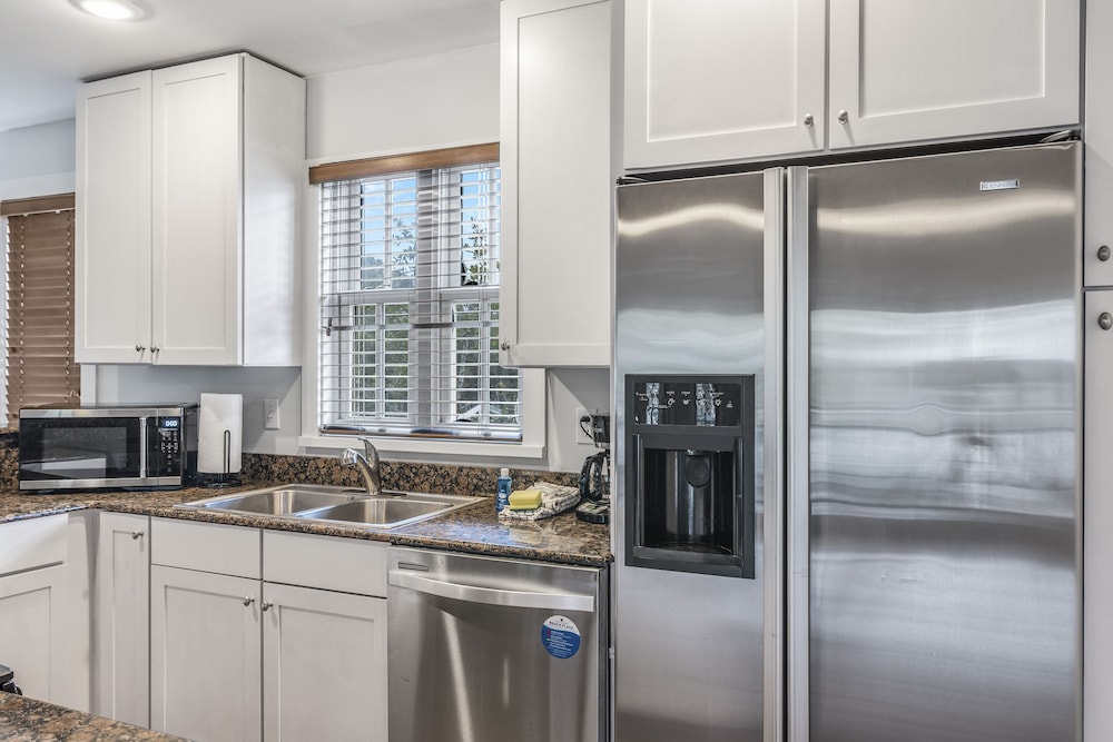 magnolia cottages by the sea by phg