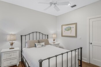 magnolia cottages by the sea by phg