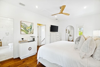 magnolia cottages by the sea by phg