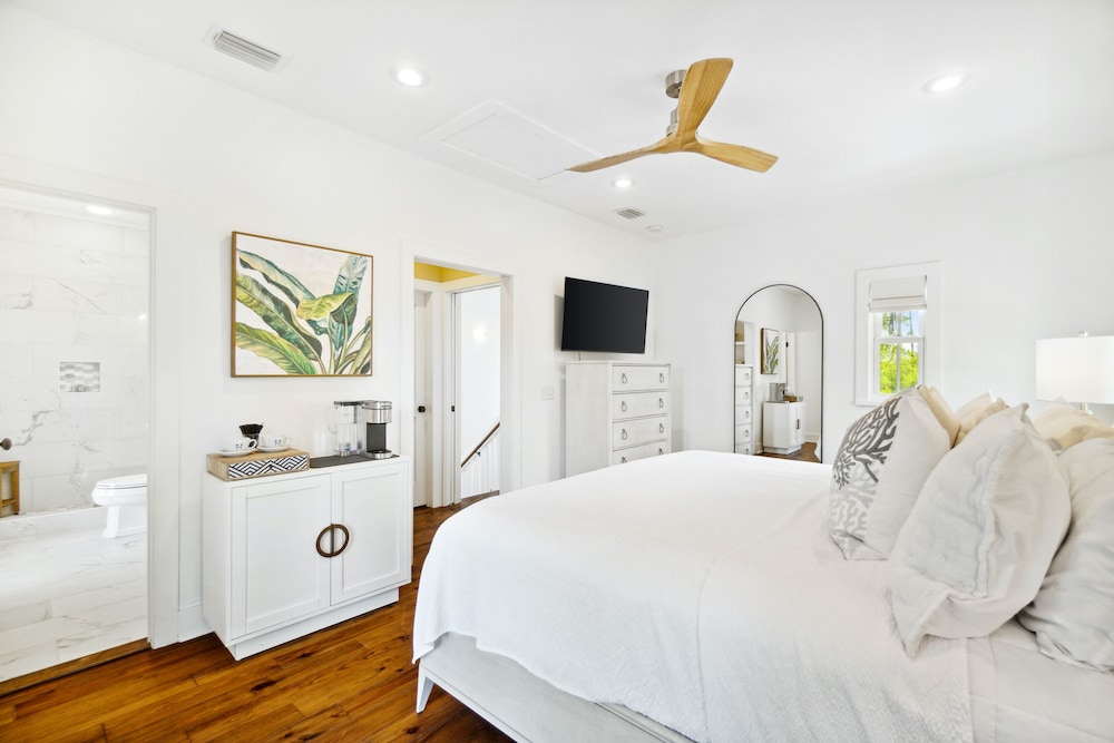 magnolia cottages by the sea by phg