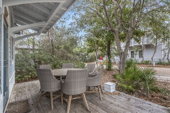 magnolia cottages by the sea by phg