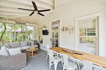 magnolia cottages by the sea by phg