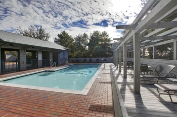 magnolia cottages by the sea by phg