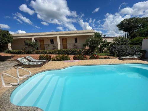 hotel pousada das flores
