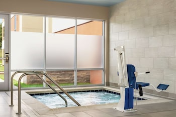 home2 suites by hilton leesburg