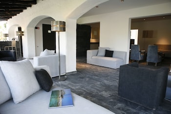 hotel boutique ses pitreras