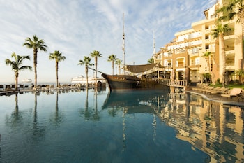 villa del arco beach resort and spa